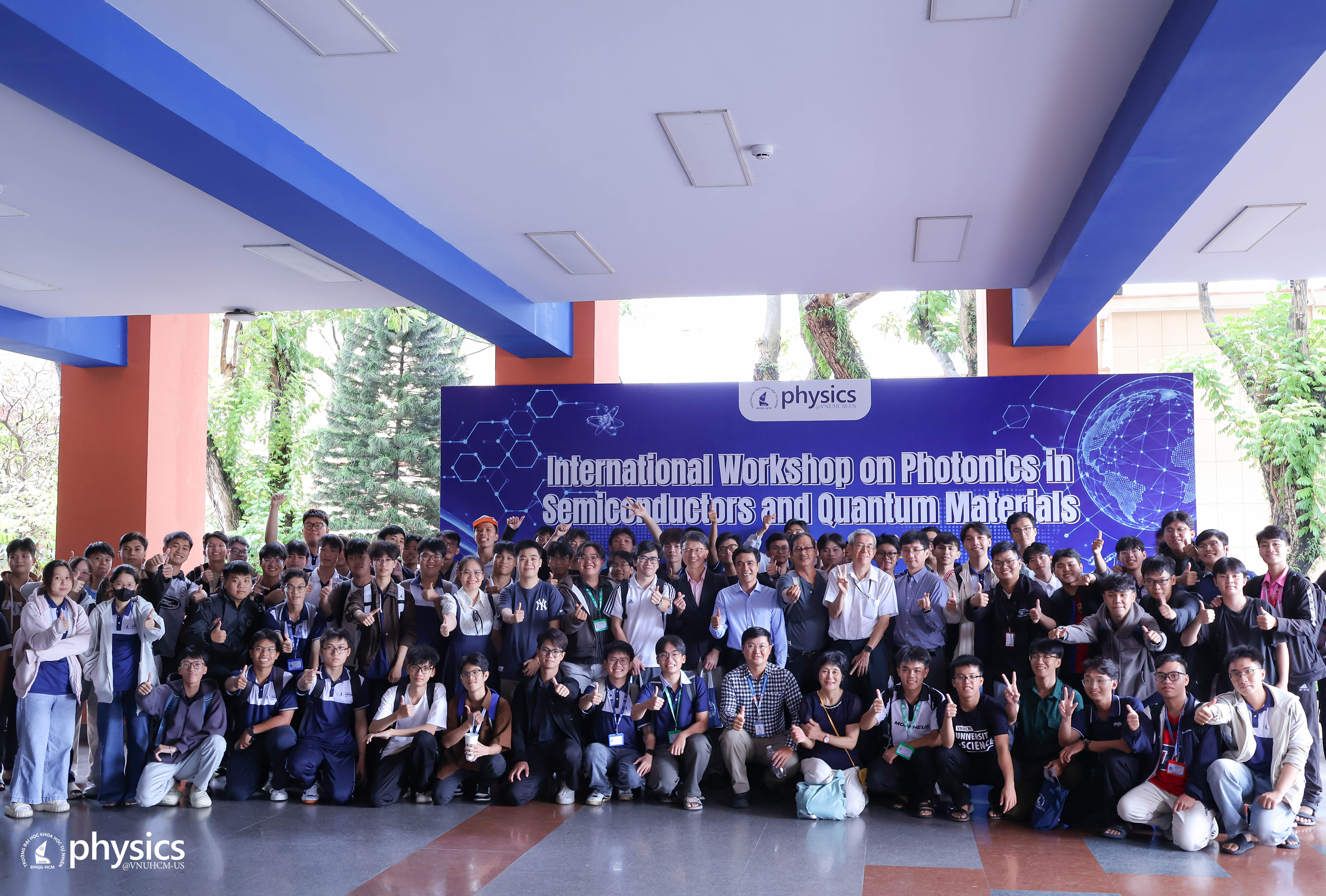 Thúc đẩy kết nối học thuật quốc tế qua Hội thảo về Quang tử học trong Bán dẫn và Vật liệu Lượng tử