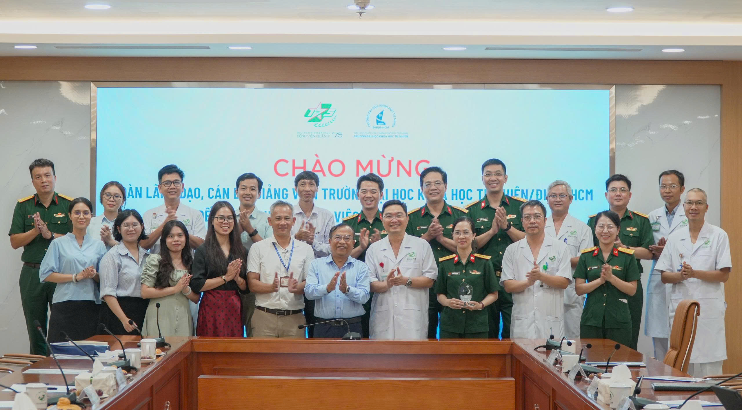 Trường Đại học Khoa học tự nhiên, ĐHQG-HCM và Bệnh viện Quân y 175 tăng cường hợp tác trong đào tạo, nghiên cứu và ứng dụng công nghệ