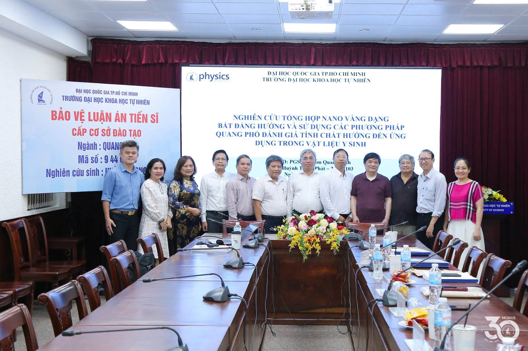 CONGRATULATIONS TO HUYNH TRONG PHAT ON THE SUCCESSFUL DEFENSE OF HIS PhD THESIS IN OPTICS
