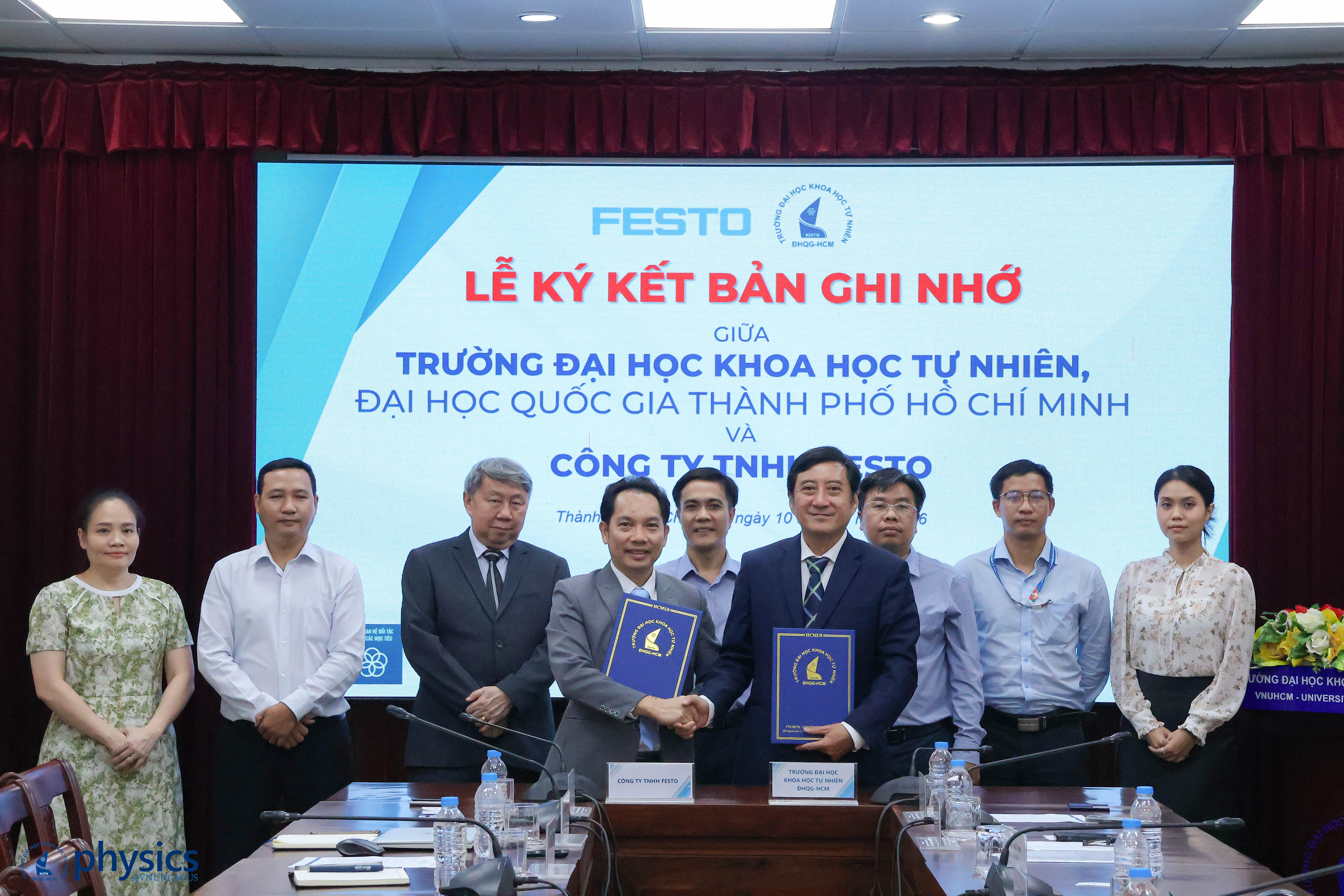 Trường Đại học Khoa học tự nhiên, ĐHQG-HCM ký kết thỏa thuận hợp tác với Công ty Festo, tăng cường kết nối đào tạo và công nghiệp