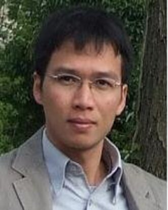 GS. TS. Phan Bách Thắng