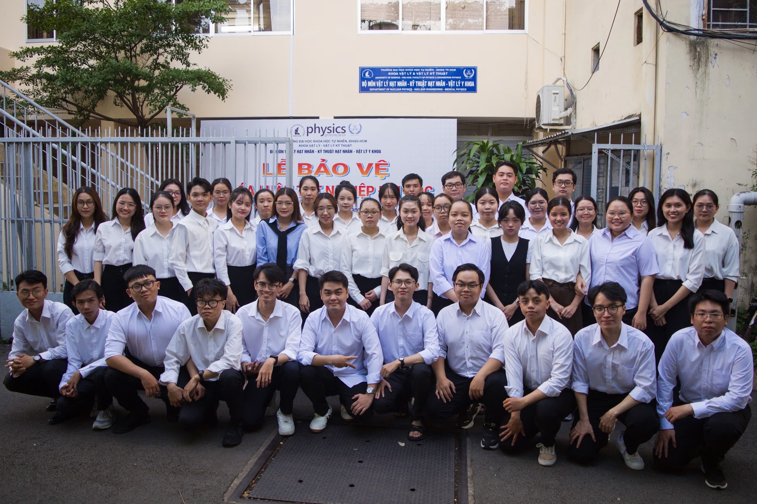 Lễ bảo vệ Khóa luận tốt nghiệp ngành Vật lý y khoa, ngành Kỹ thuật hạt nhân và ngành Vật lý học – chuyên ngành Vật lý hạt nhân, khóa 2021