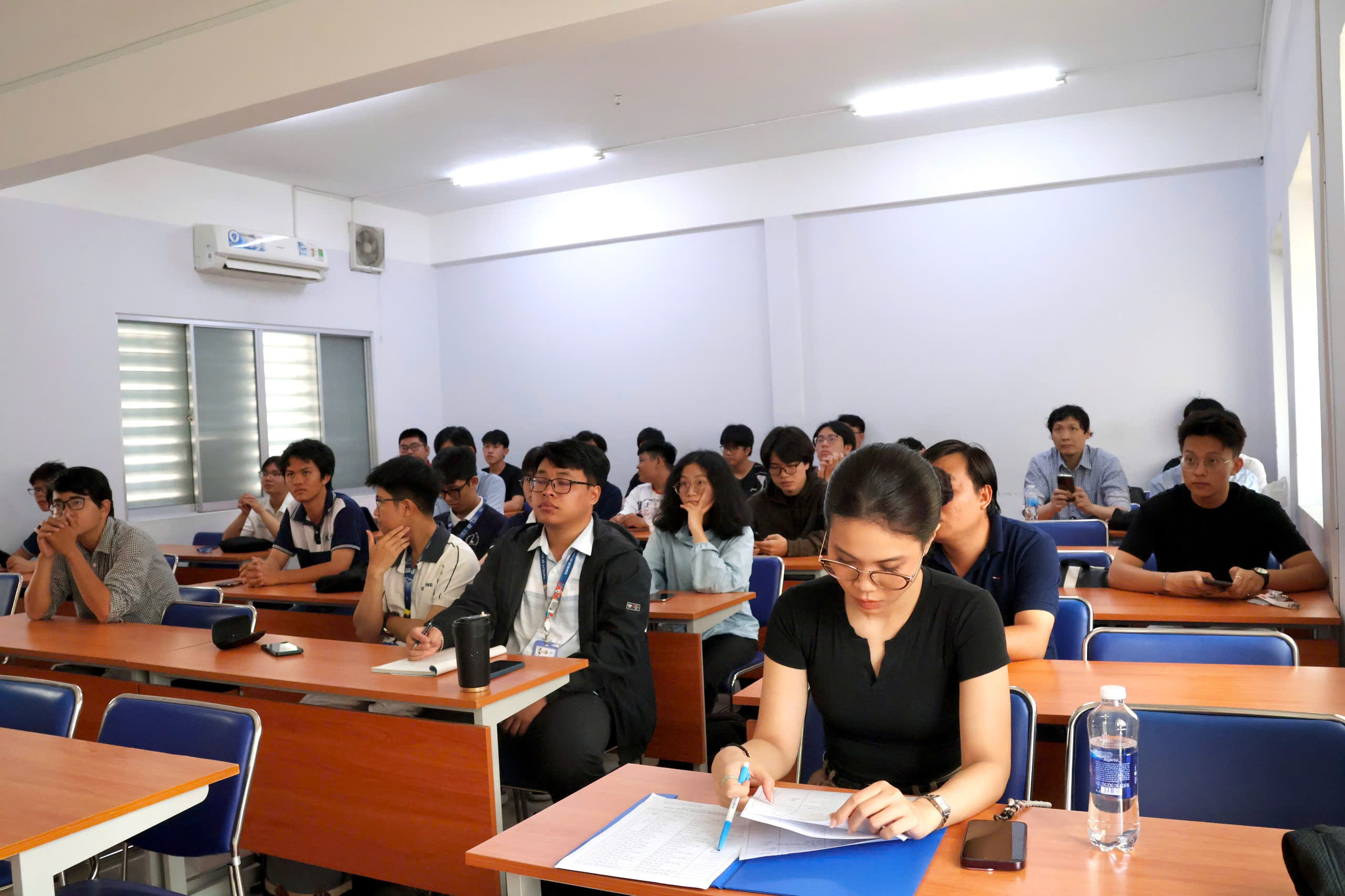 Recap seminar chuyên đề về thuật toán lượng tử