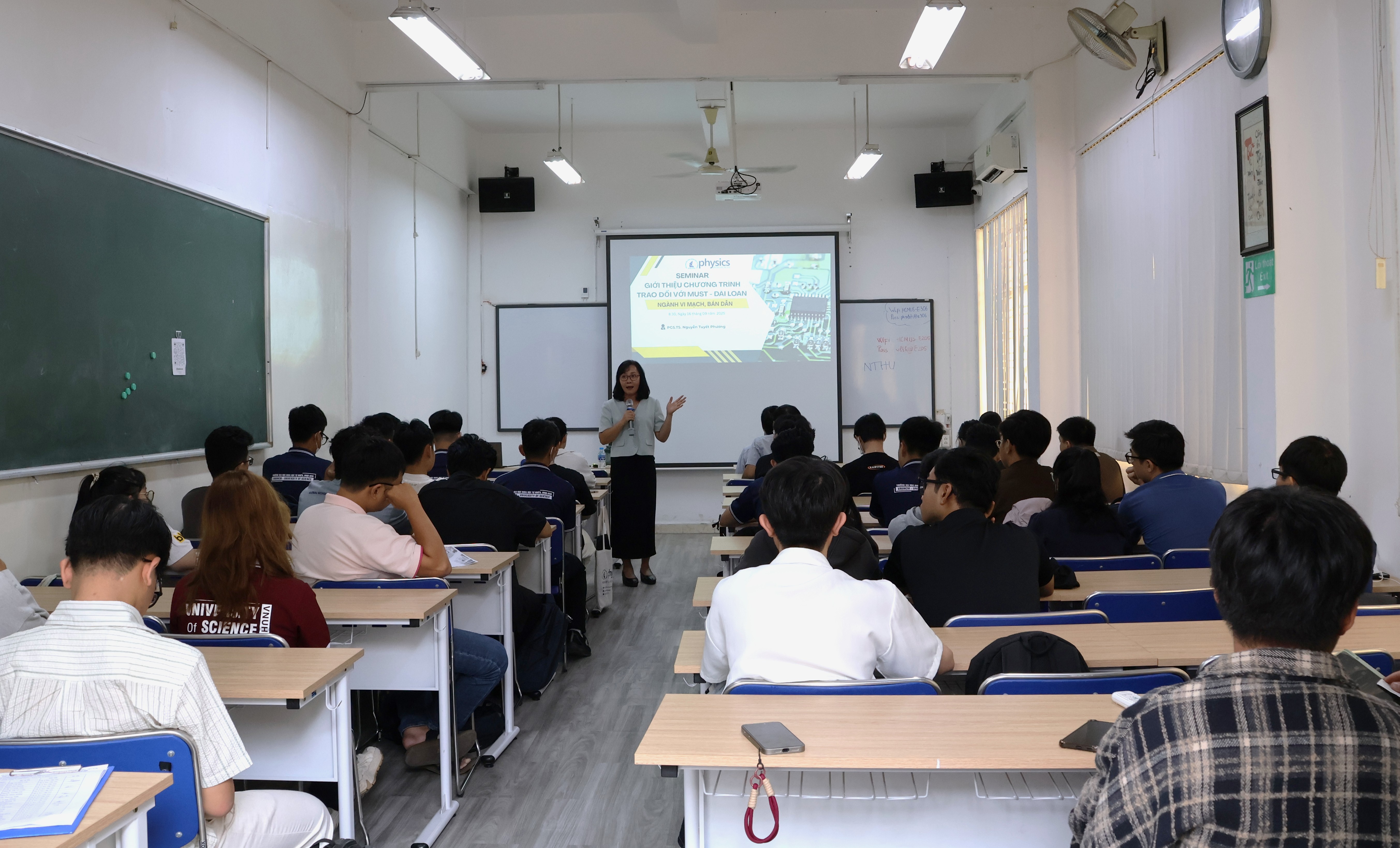 Seminar giới thiệu chương trình trao đổi với NTHU và MUST, Đài Loan
