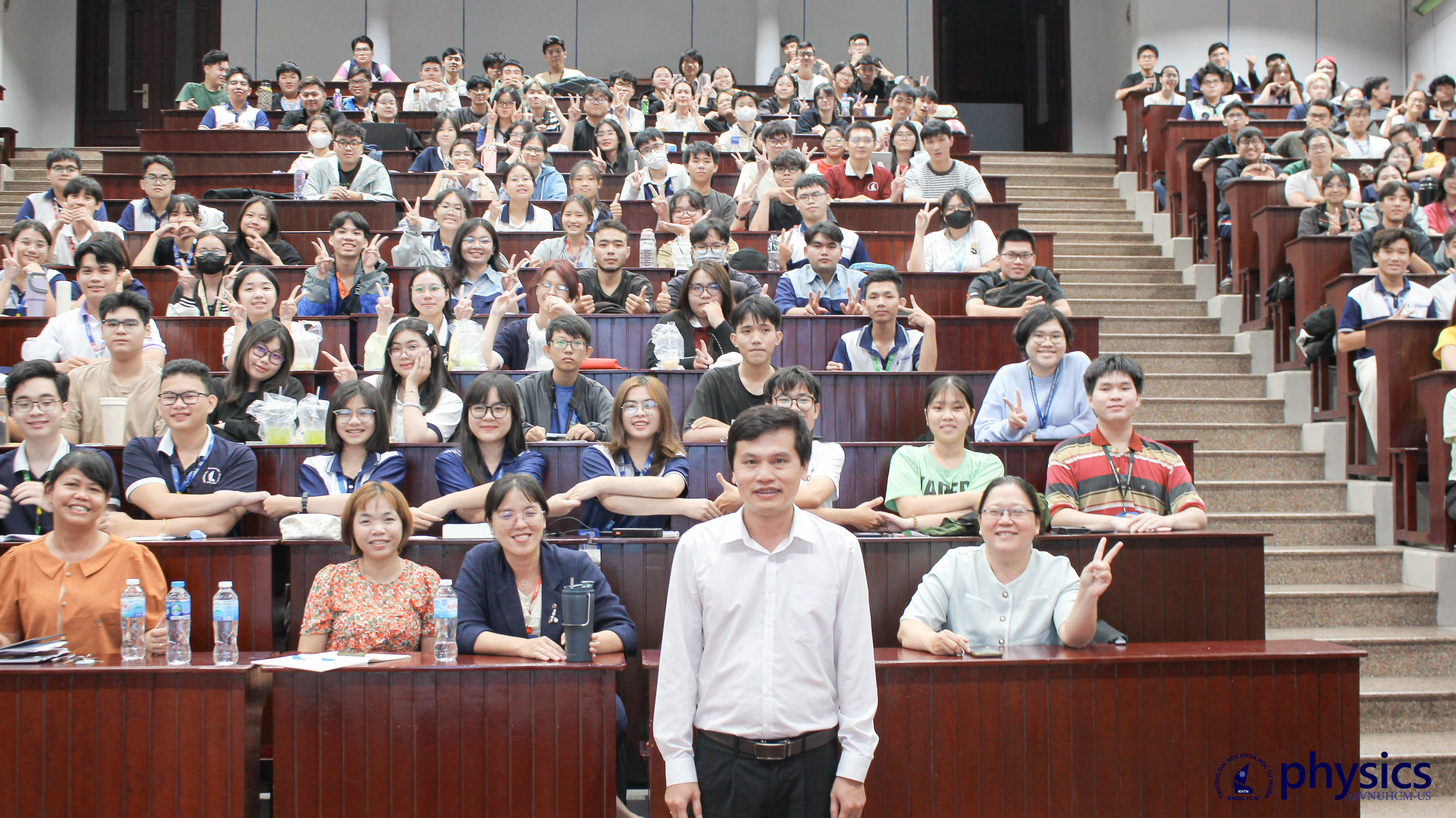 Seminar khoa học: “Thị trường Carbon, cơ chế tín chỉ Carbon và lộ trình tham gia thị trường Carbon tại Việt Nam”