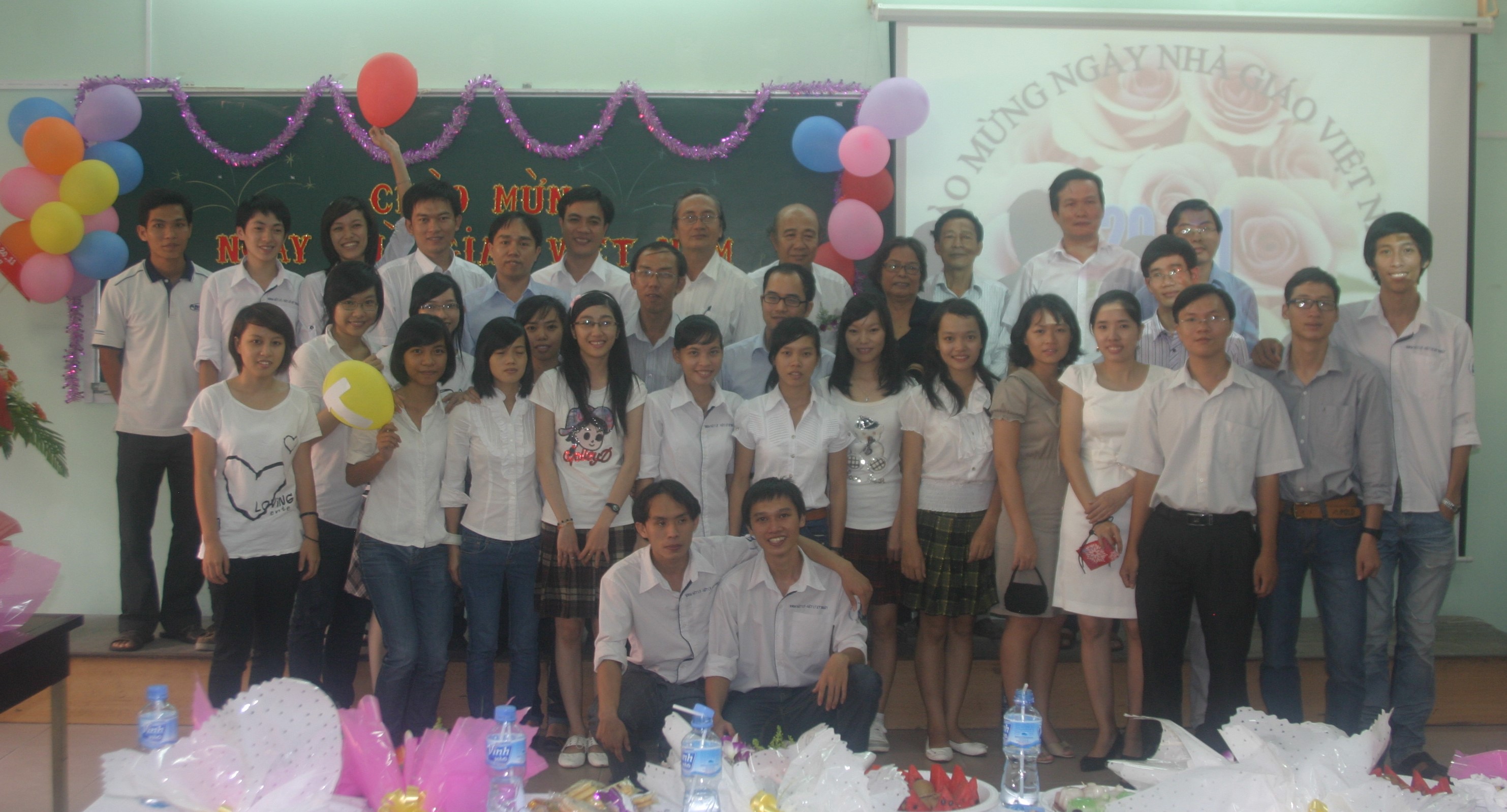 Danh sách nhận học bổng năm học 2025 bộ môn  Vật lý Tin học